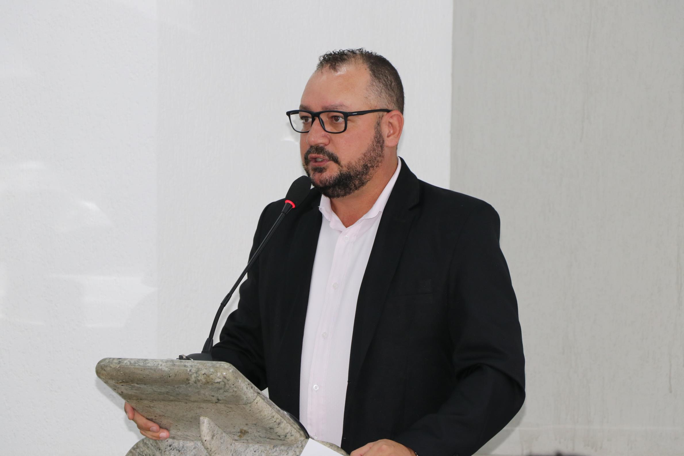 Segundo Beto, incorporação de adicionais ao salário “vai ajudar demais” a “gloriosa” GCM BetoCarvalho 28.10.2025