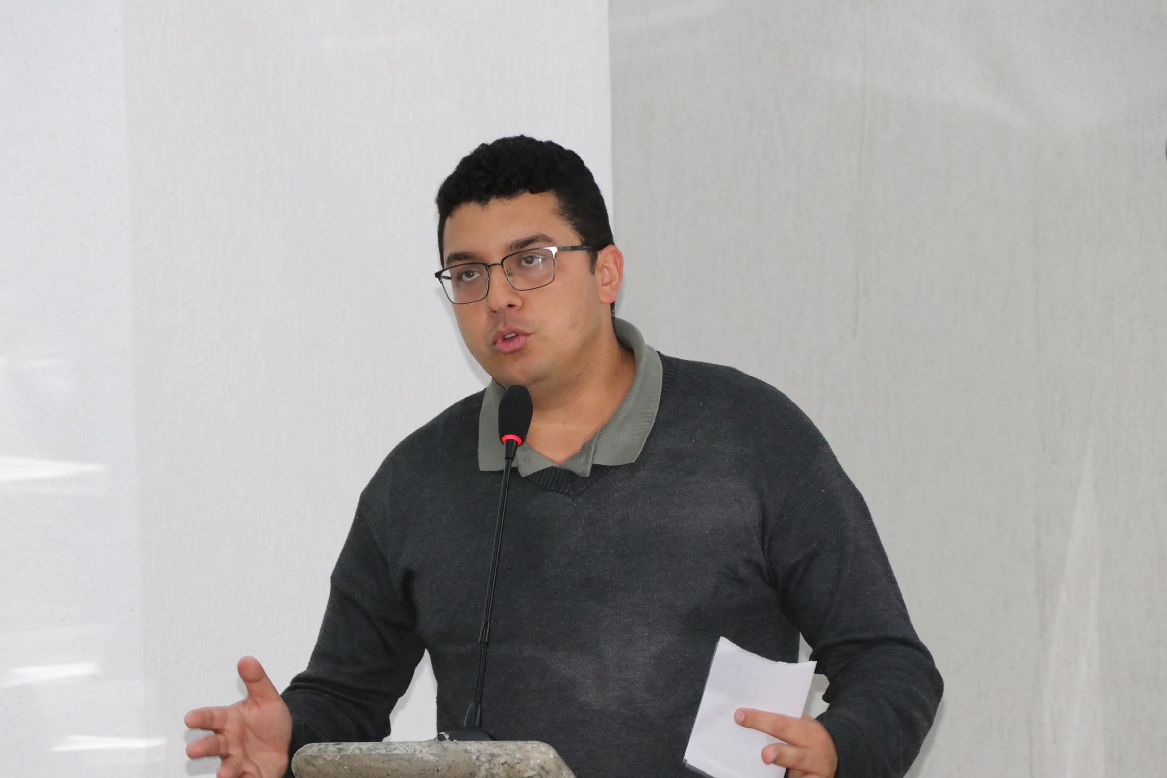 “É a conversão do programa Tarifa Zero em um programa social”, disse Professor Adriel ProfessorAdrielDiscurso 28.10.2025 IMG 6476