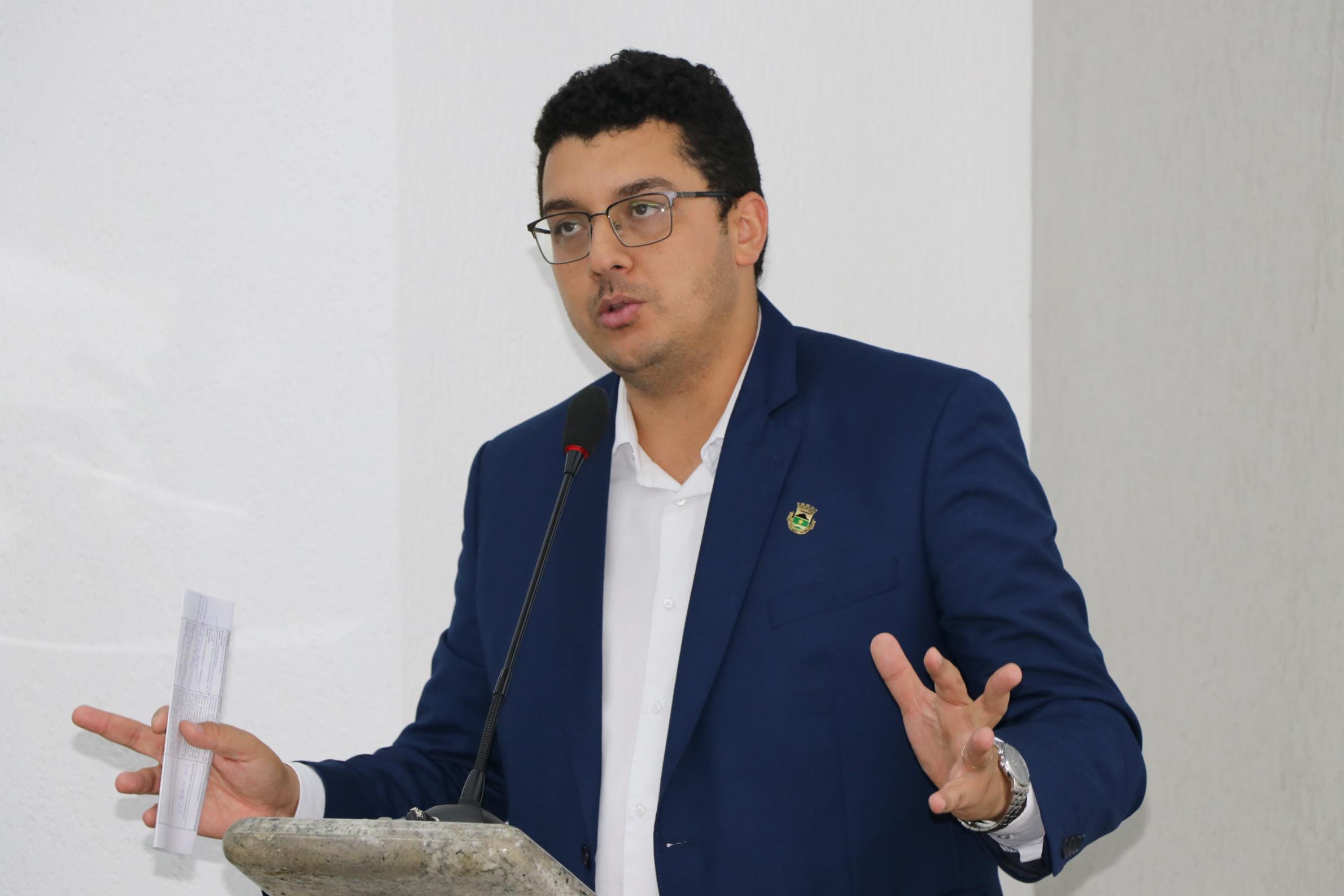 ProfessorAdriel 10.11.2025