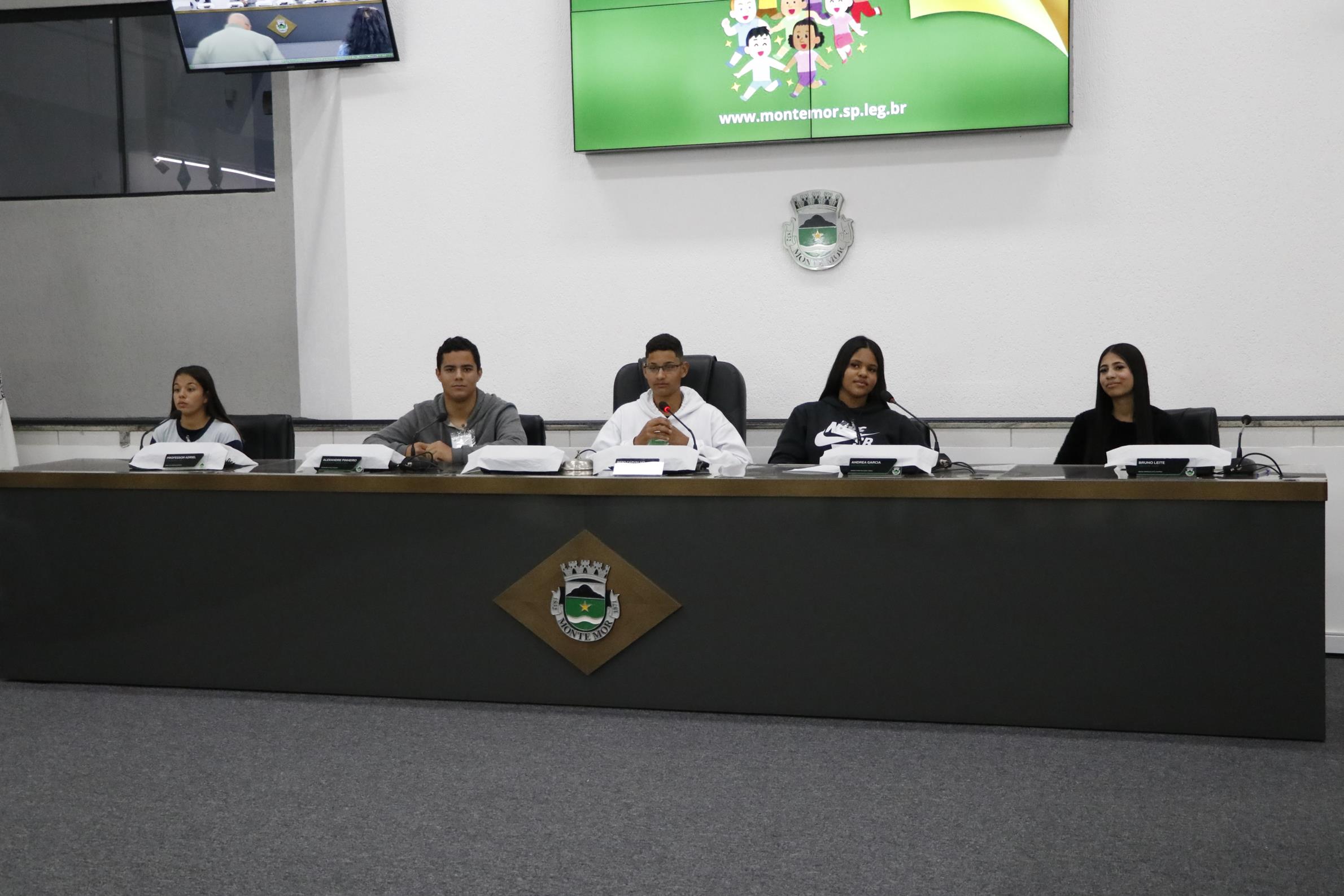 Estudantes simularam eleição para a Mesa Diretora e sessão plenária