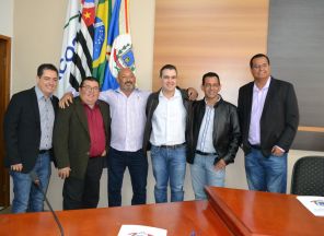 Vereadores discutem saúde, mobilidade urbana e segurança pública, durante reunião do Parlamento Metropolitano da RMC