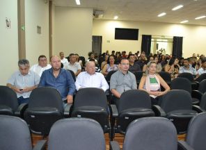 No Joaquinzão, vereadores participam de formatura de cursos de qualificação profissional